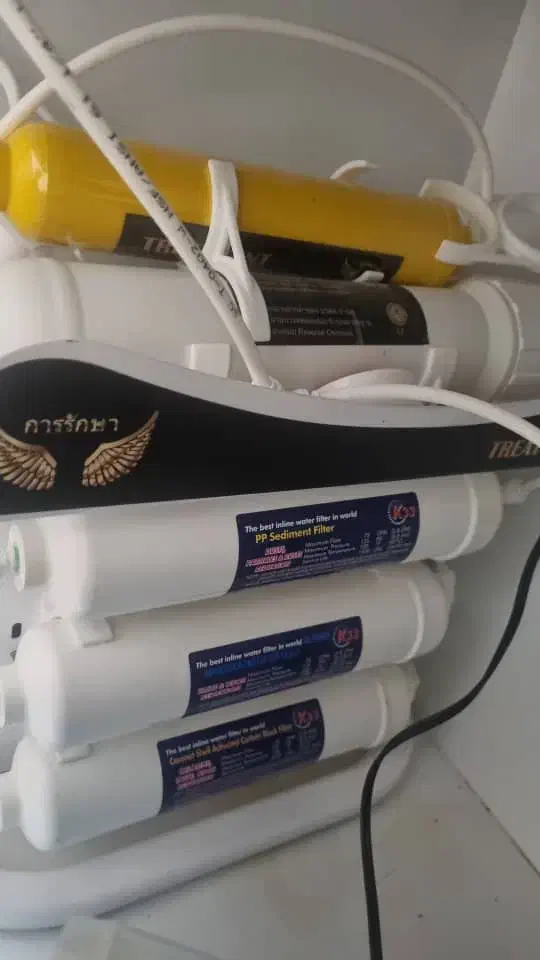 نصب و تعویض فیلتر دستگاه تصفیه آب خانگی اسمز معکوس|آبسردکن و تصفیه آب|یزد, |دیوار