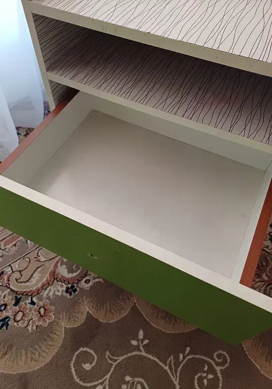 پاتختی‌کودک|تخت و صندلی بچه|چابهار, |دیوار