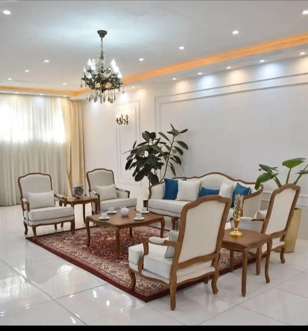 مبل کلاسیک مدل فرانسوی (کوئین) با شرایط اقساط|مبلمان خانگی و میز عسلی|قرچک, پویینک|دیوار