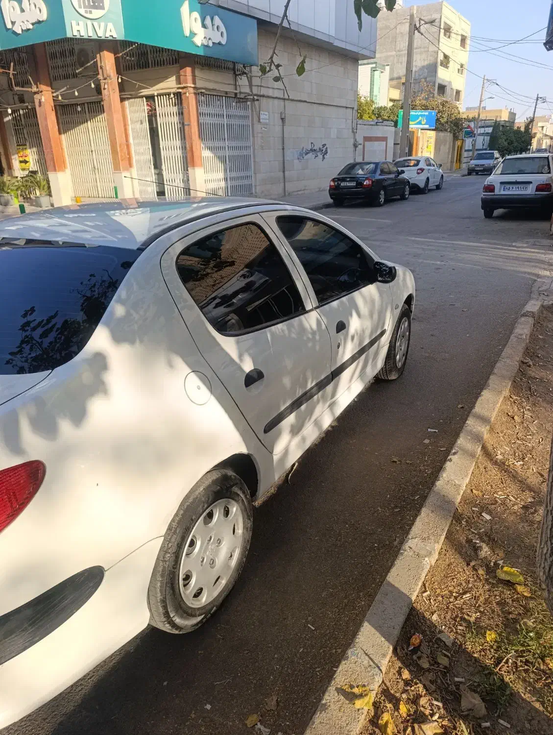 206v8تیپ 5|خودرو سواری و وانت|مرودشت, بیست متری بیمارستان|دیوار