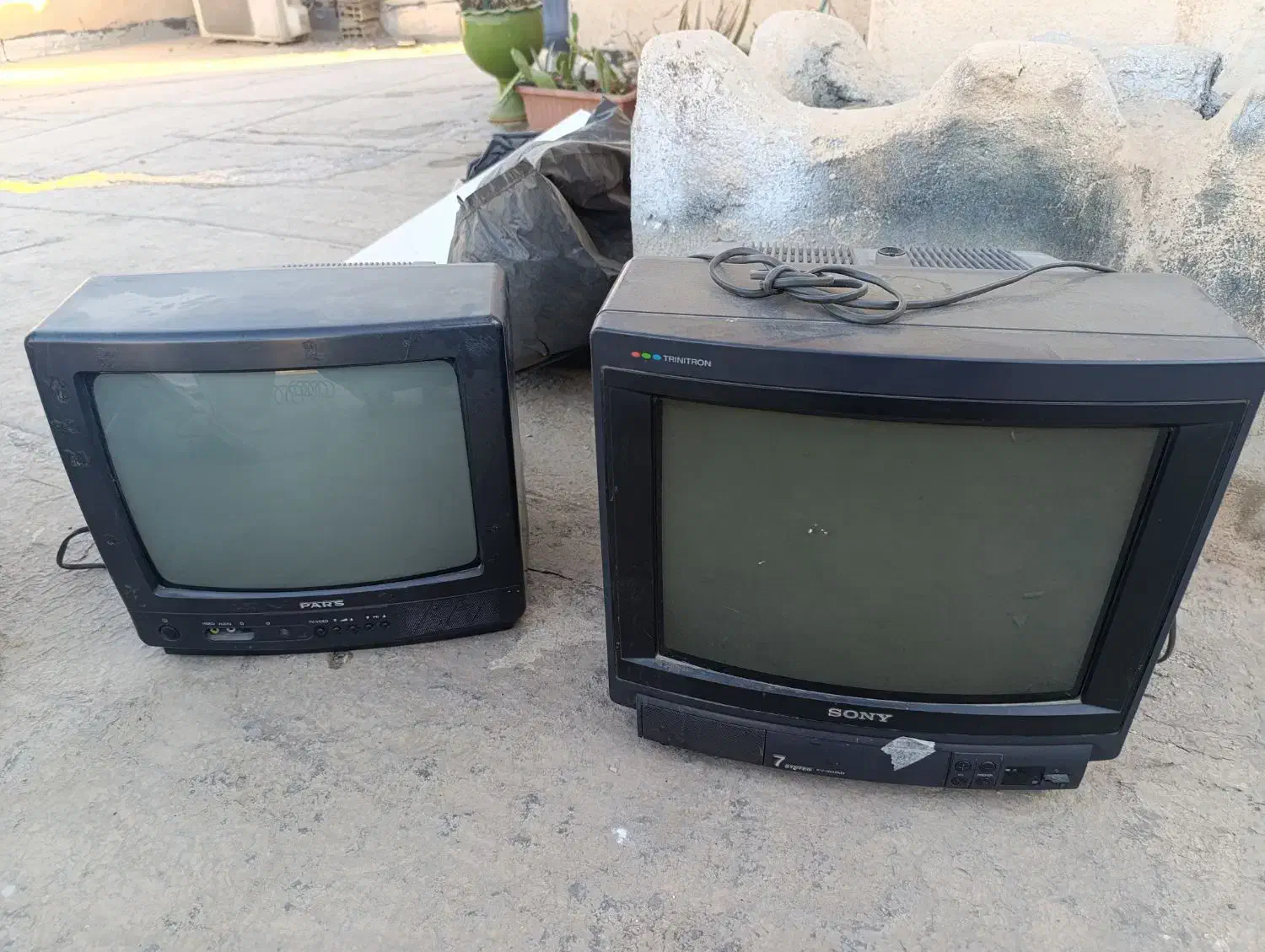 تلویزیون کاملا 20اینچ و14اینچ|تلویزیون و پروژکتور|اهواز, کیان اباد|دیوار