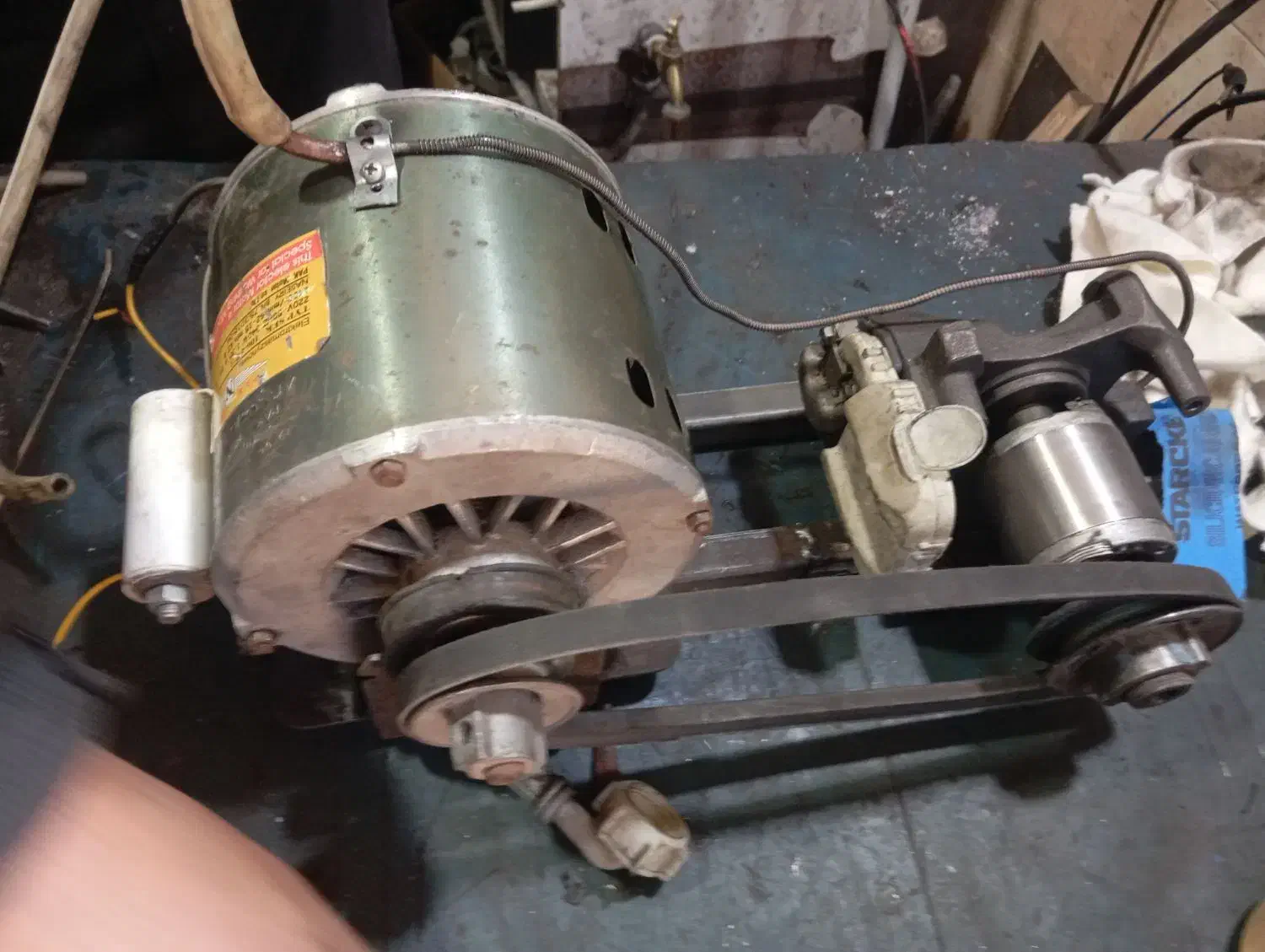 پمپ باد|پنکه و تصفیه‌کنندهٔ هوا|محلات, |دیوار