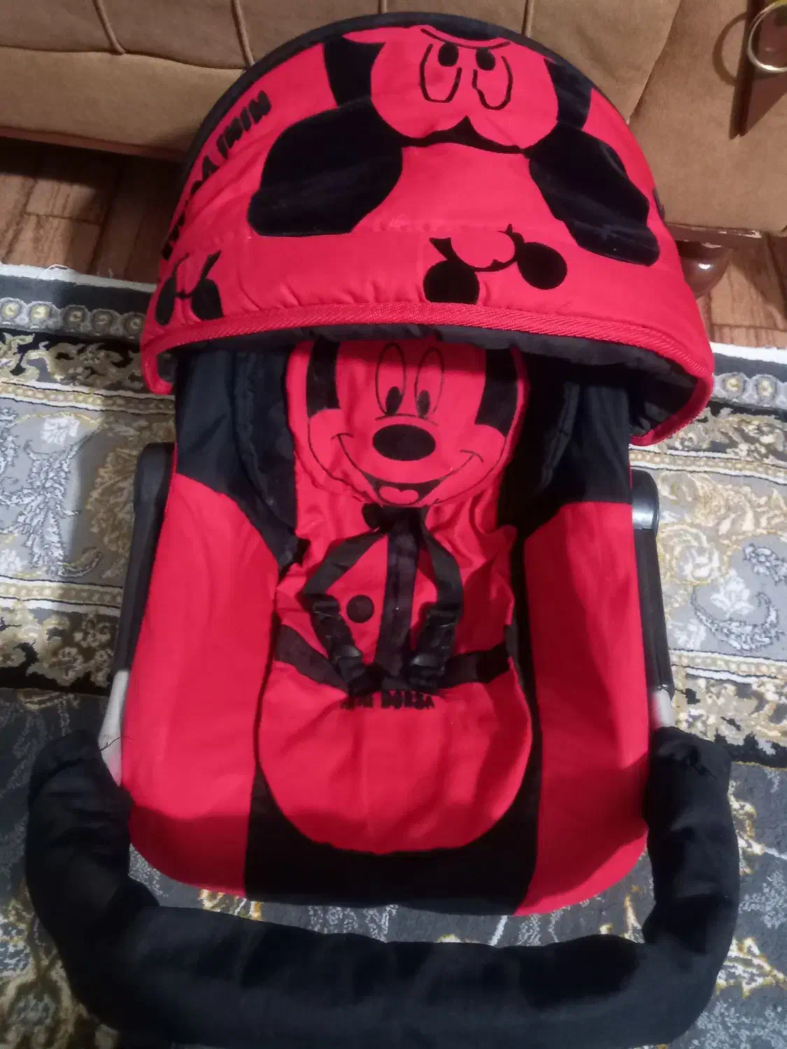 کریر‌بچه|اسباب و اثاث بچه|همدان, |دیوار