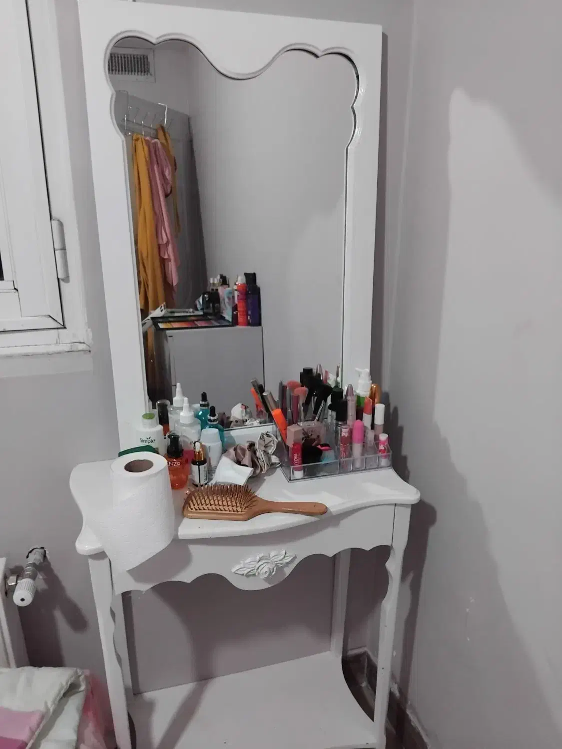 میز آرایش|تخت و سرویس خواب|همدان, |دیوار