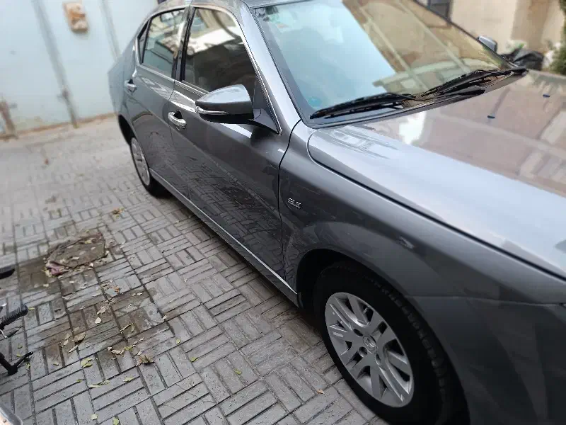 دنا پلاس 5دنده درحد صفر بدون رنگ تیپ دو|خودرو سواری و وانت|میاندوآب, |دیوار