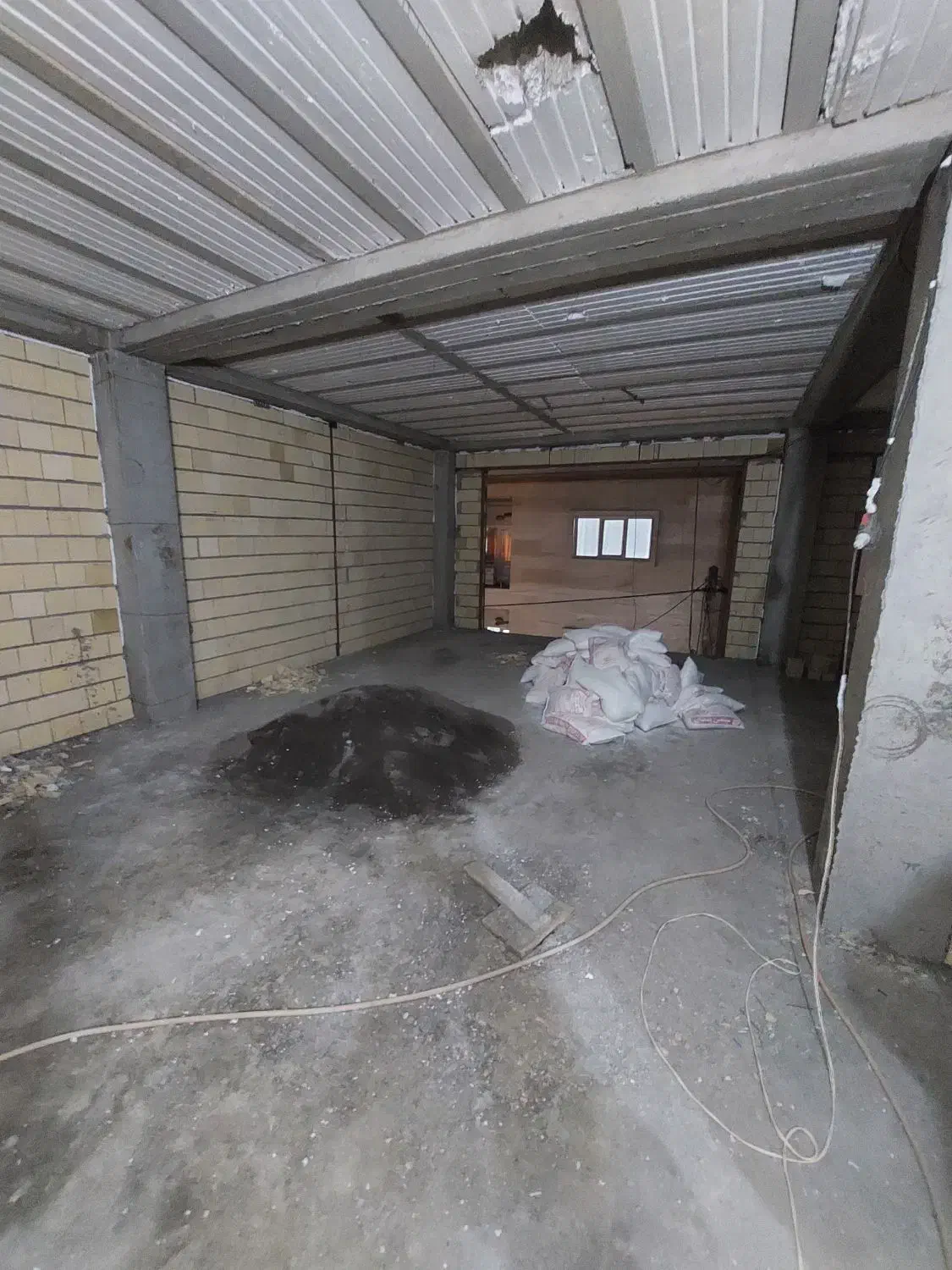 پیش فروش اپارتمان سندار ۳طبقه ۳واحد۱۳۰متری بعثت|پیش‌فروش املاک|رشت, جهاد|دیوار