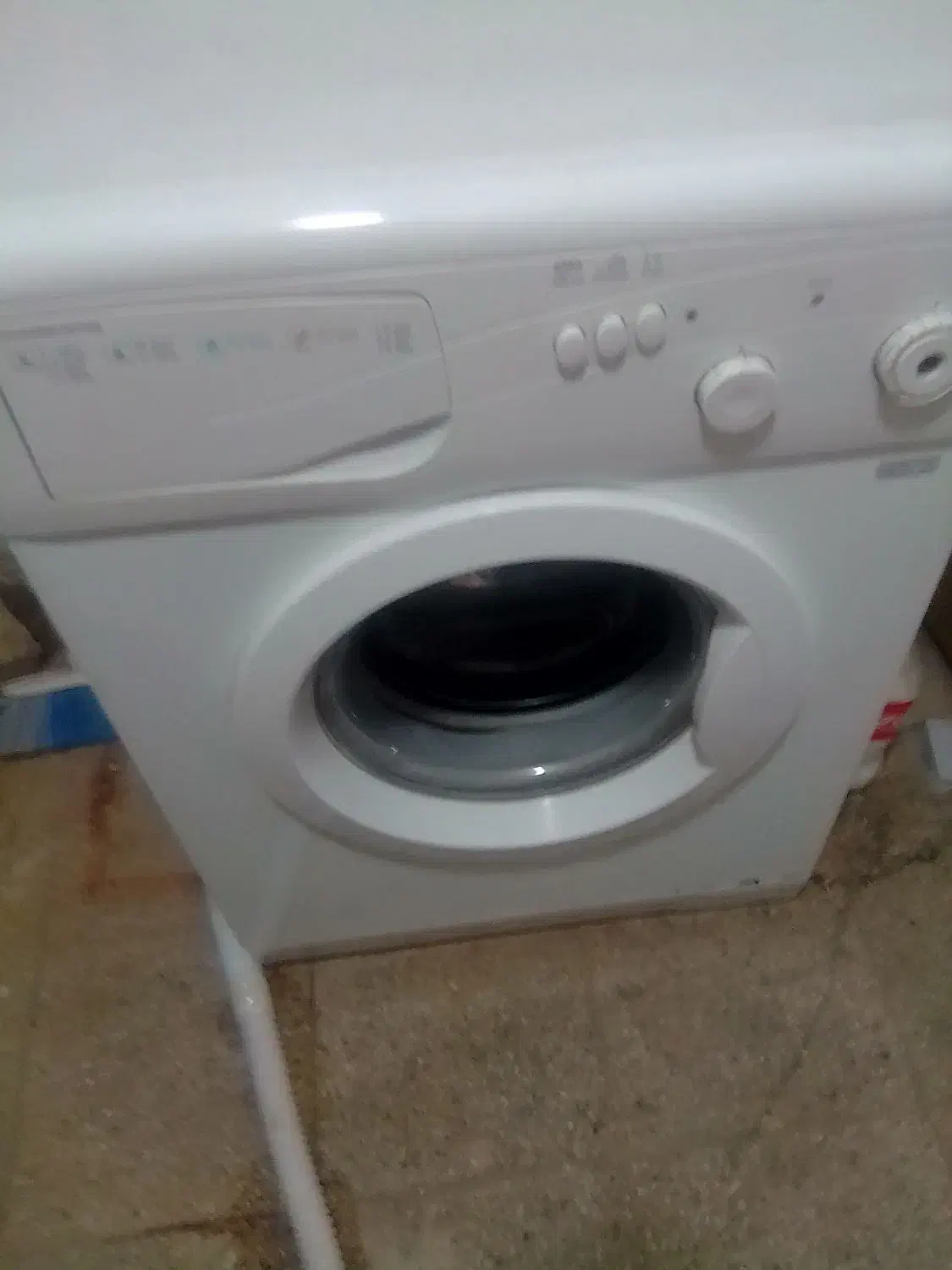 ماشین لباسشویی ها یر|ماشین لباسشویی و خشککن لباس|بومهن, |دیوار