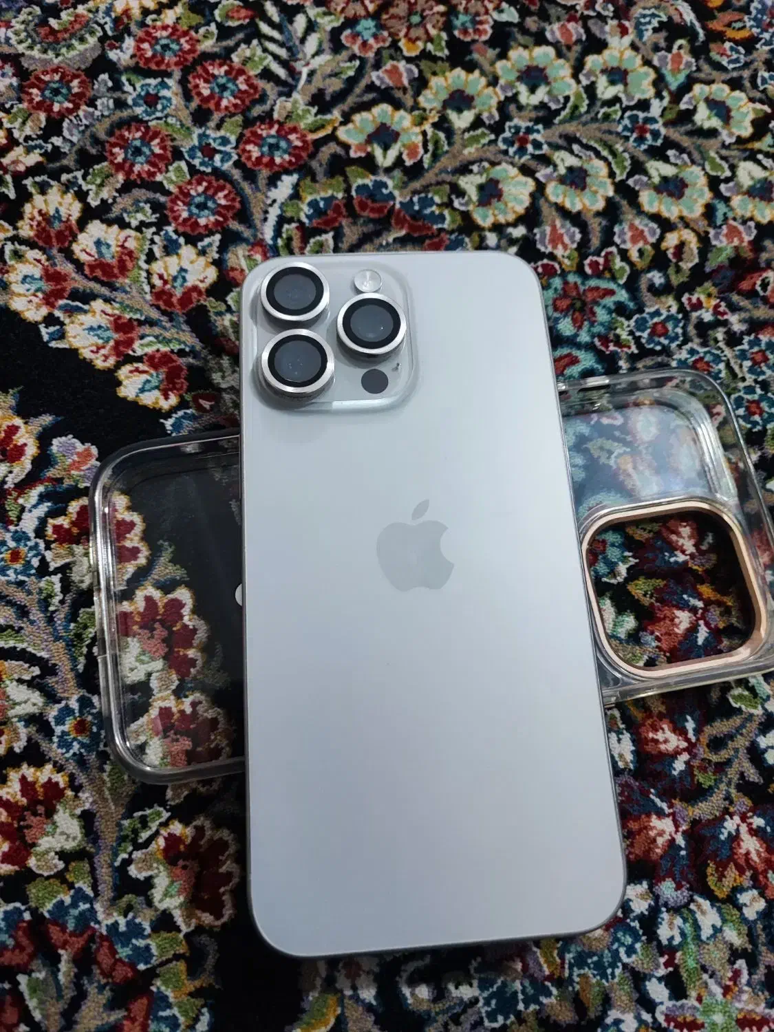 اپل iPhone 15 Pro Max با حافظهٔ ۲۵۶ گیگابایت|موبایل|همدان, |دیوار