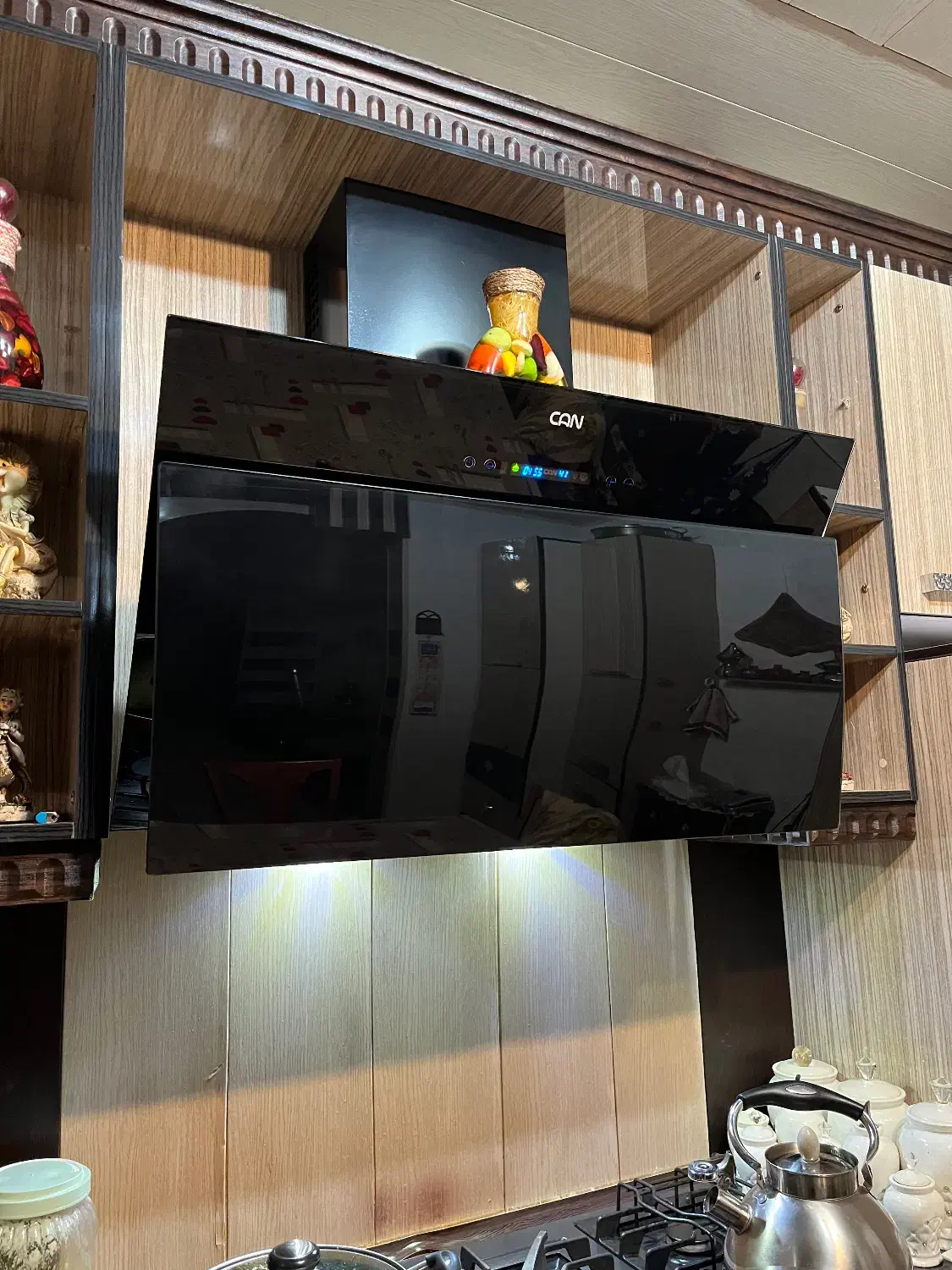 هود کَن|هود|قزوین, |دیوار