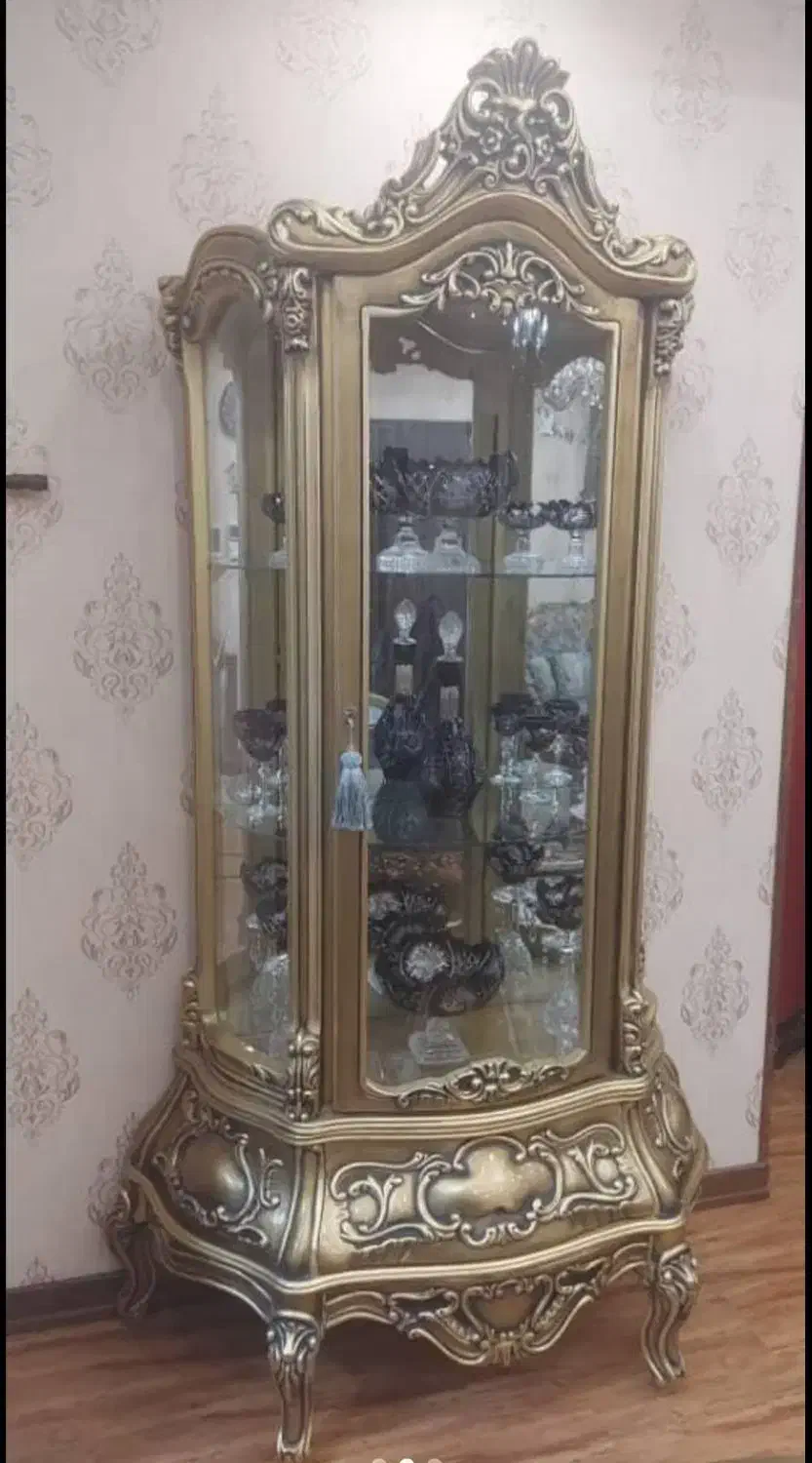 ویترین|مبلمان خانگی و میز عسلی|کرج, مهرویلا شمالی|دیوار