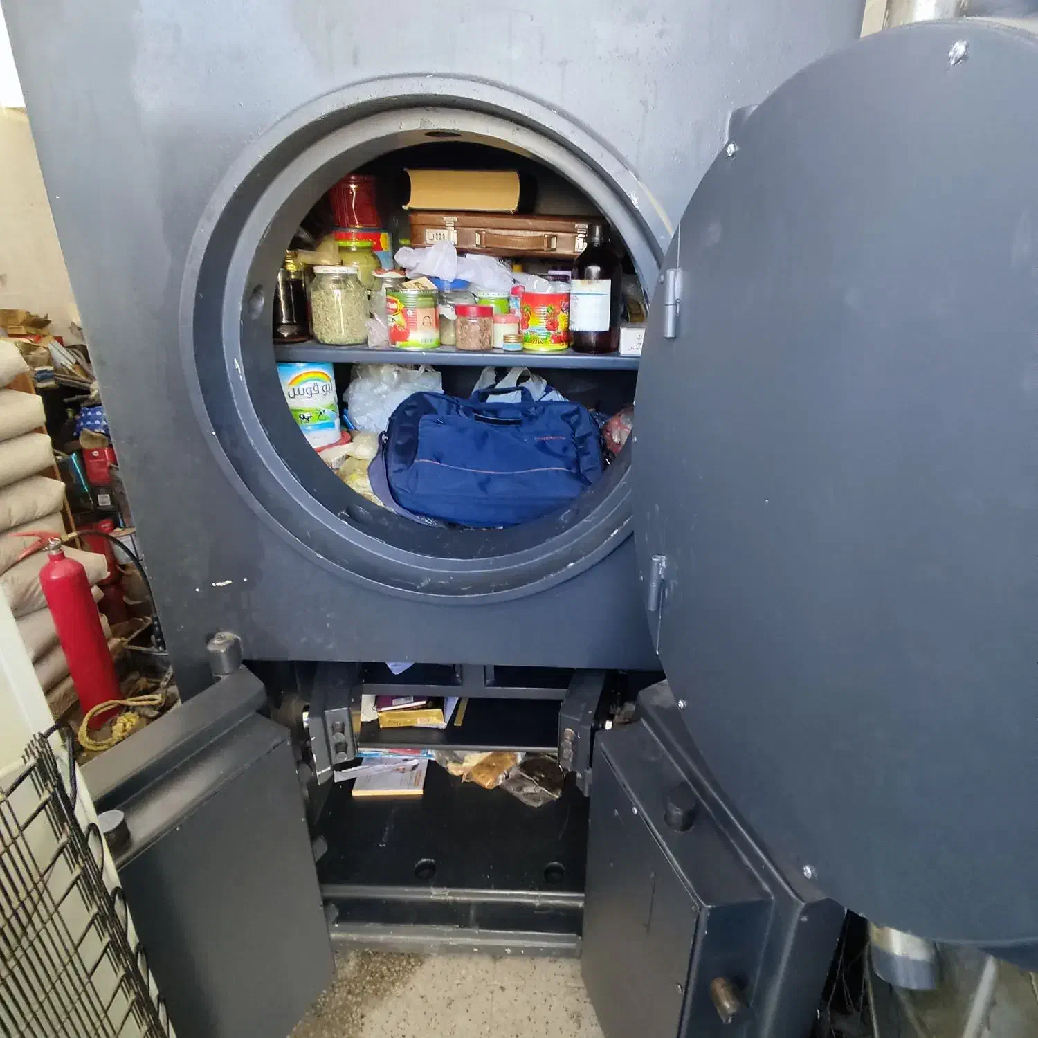 گاو صندوق ۳ تنی|فروشگاه و مغازه|شیراز, شهرک نیایش|دیوار