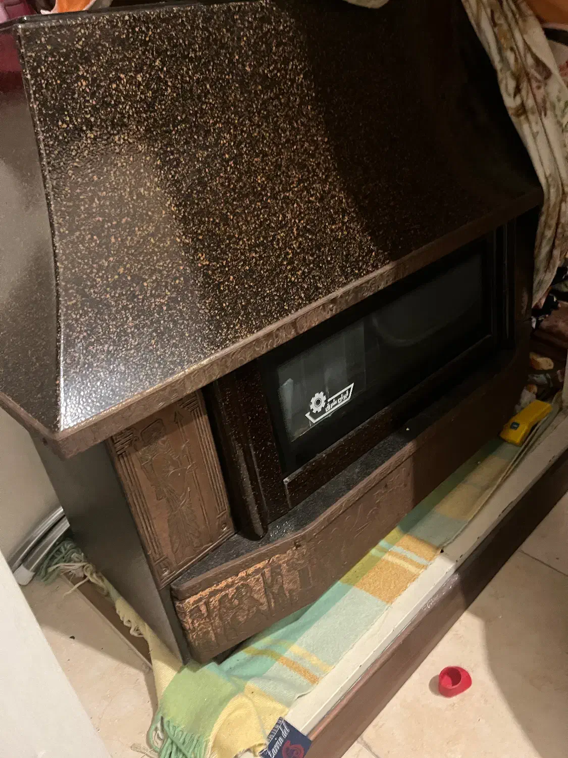 بخاری شومینه سالم سایزبزرگ|بخاری، هیتر، شومینه|تهران, صادقیه|دیوار