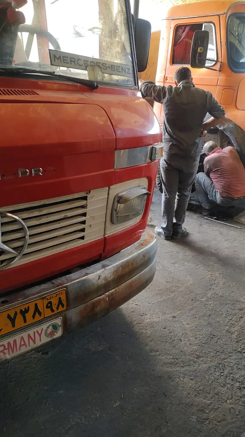 استخدام آقا،، با گواهینامه پایه دوم|استخدام حمل و نقل|مهران (ایلام), |دیوار