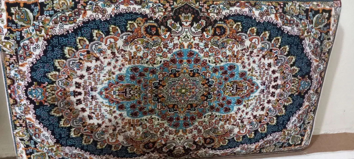 ۶ عدد پشتی|پشتی|کرمانشاه, |دیوار