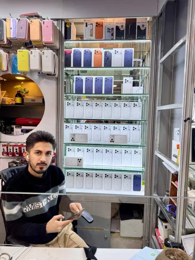 17 pro max zaa not|موبایل|شیراز, زند|دیوار