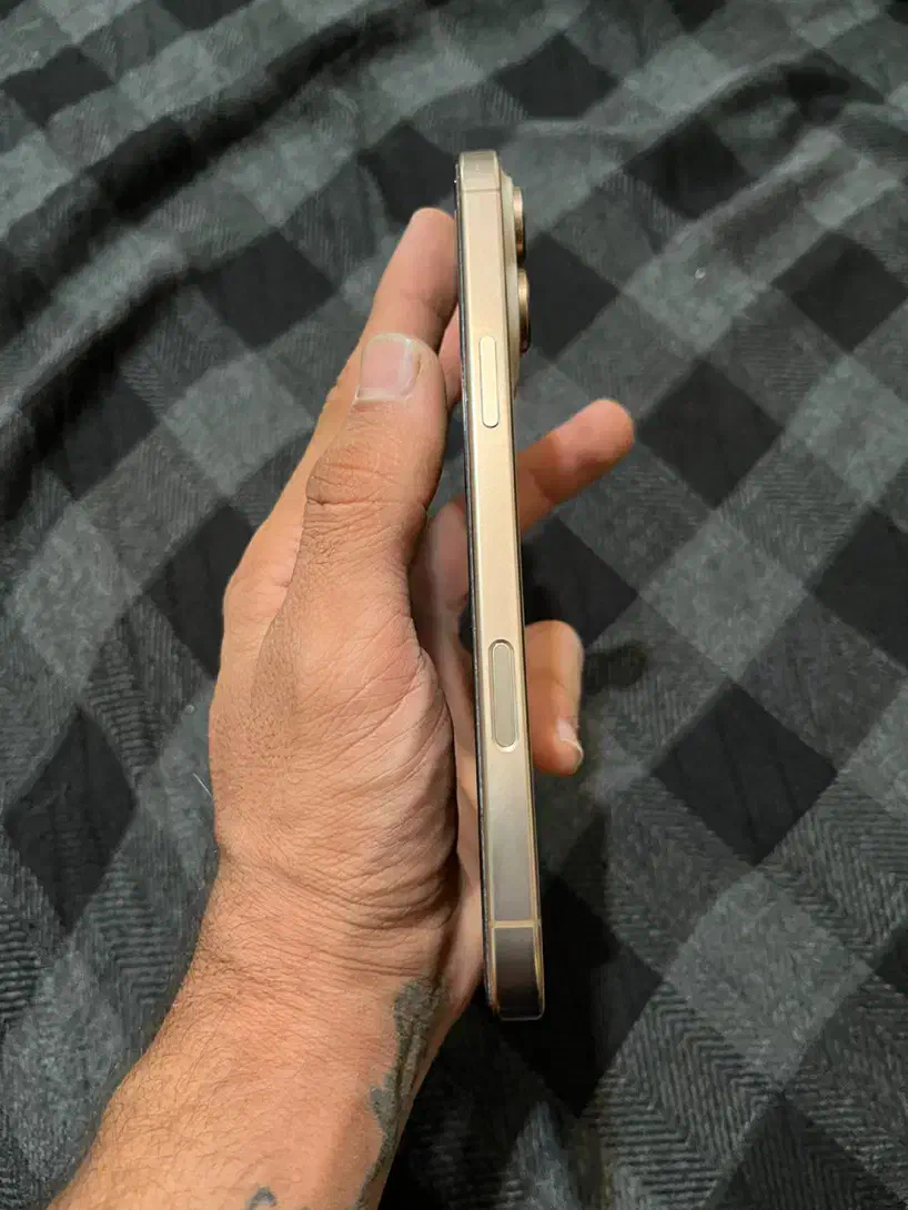 iPhone 16promax|موبایل|شیراز, دلگشا|دیوار