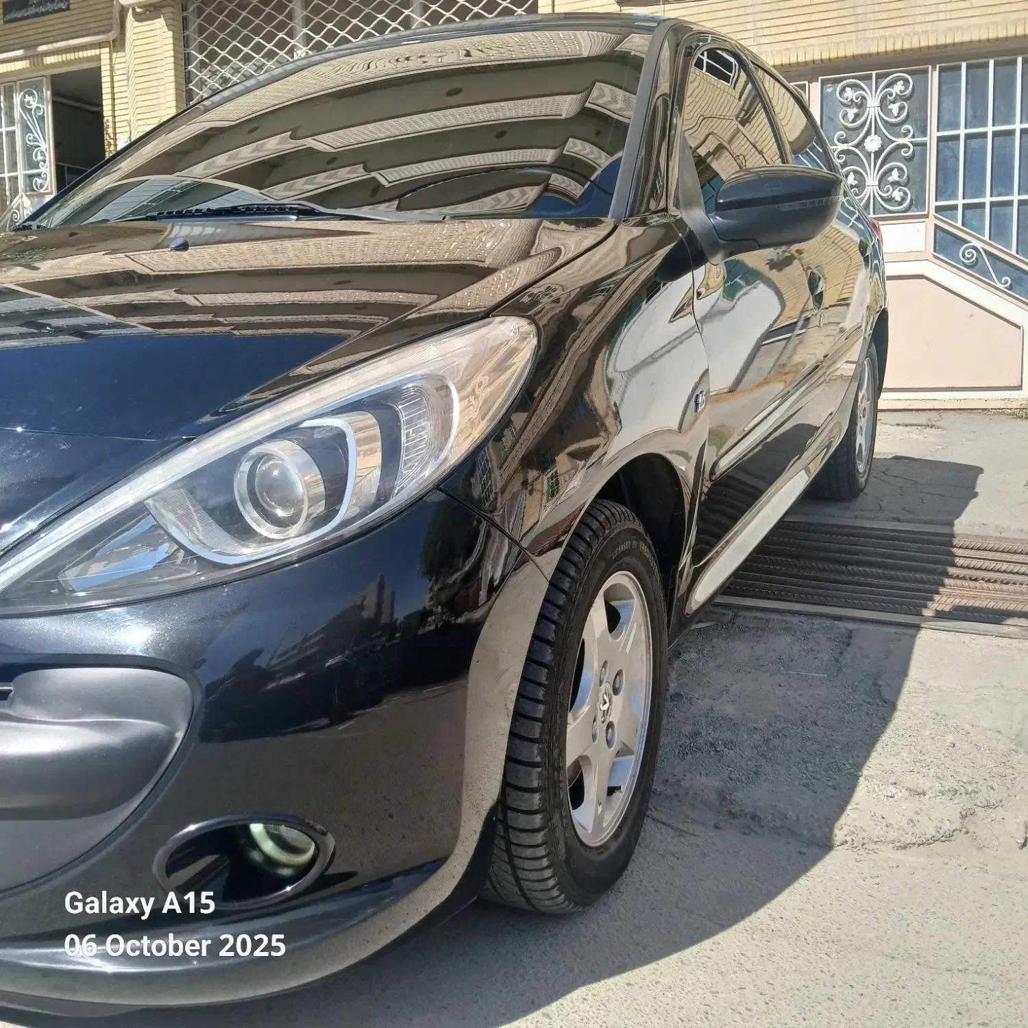 207 پاناروما ۱۴۰۲ مشکی آبنوس بدون رنگ|خودرو سواری و وانت|ارومیه, |دیوار