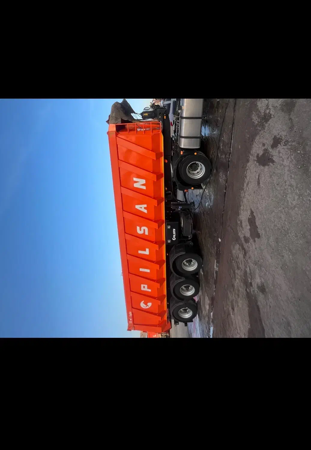 *کمپرسی ماموت شرکتی(پیلسان)سنددار۳۳متری|خودرو سنگین|اصفهان, شهرک صنعتی امیرکبیر (شاپور جدید)|دیوار