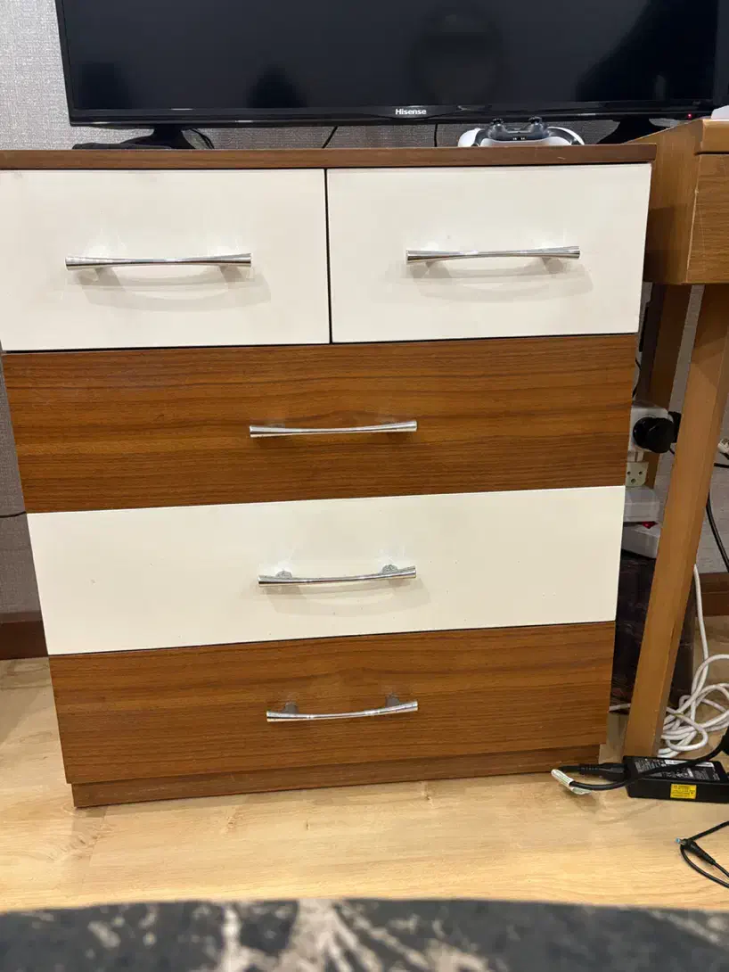 کشو|جاکفشی، کمد، دراور|رشت, دیلمان|دیوار