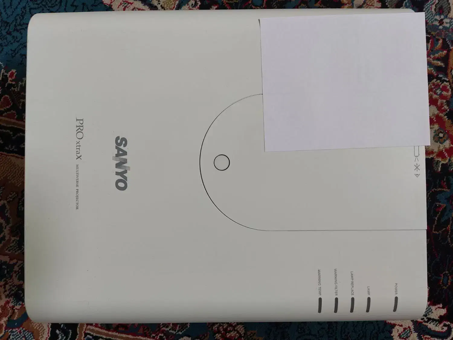 ویدیو پروژکتور سانیو اصل ژاپن|تلویزیون و پروژکتور|یزد, |دیوار