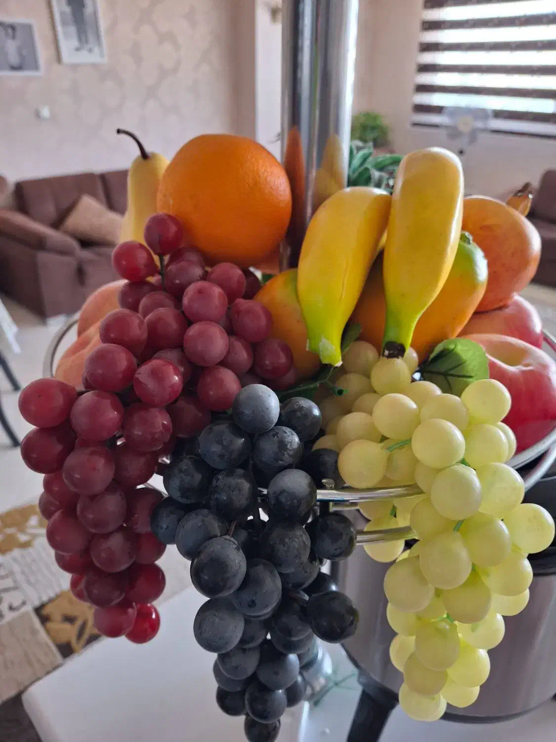 میوه مصنوعی|گل مصنوعی|شیراز, لاله|دیوار