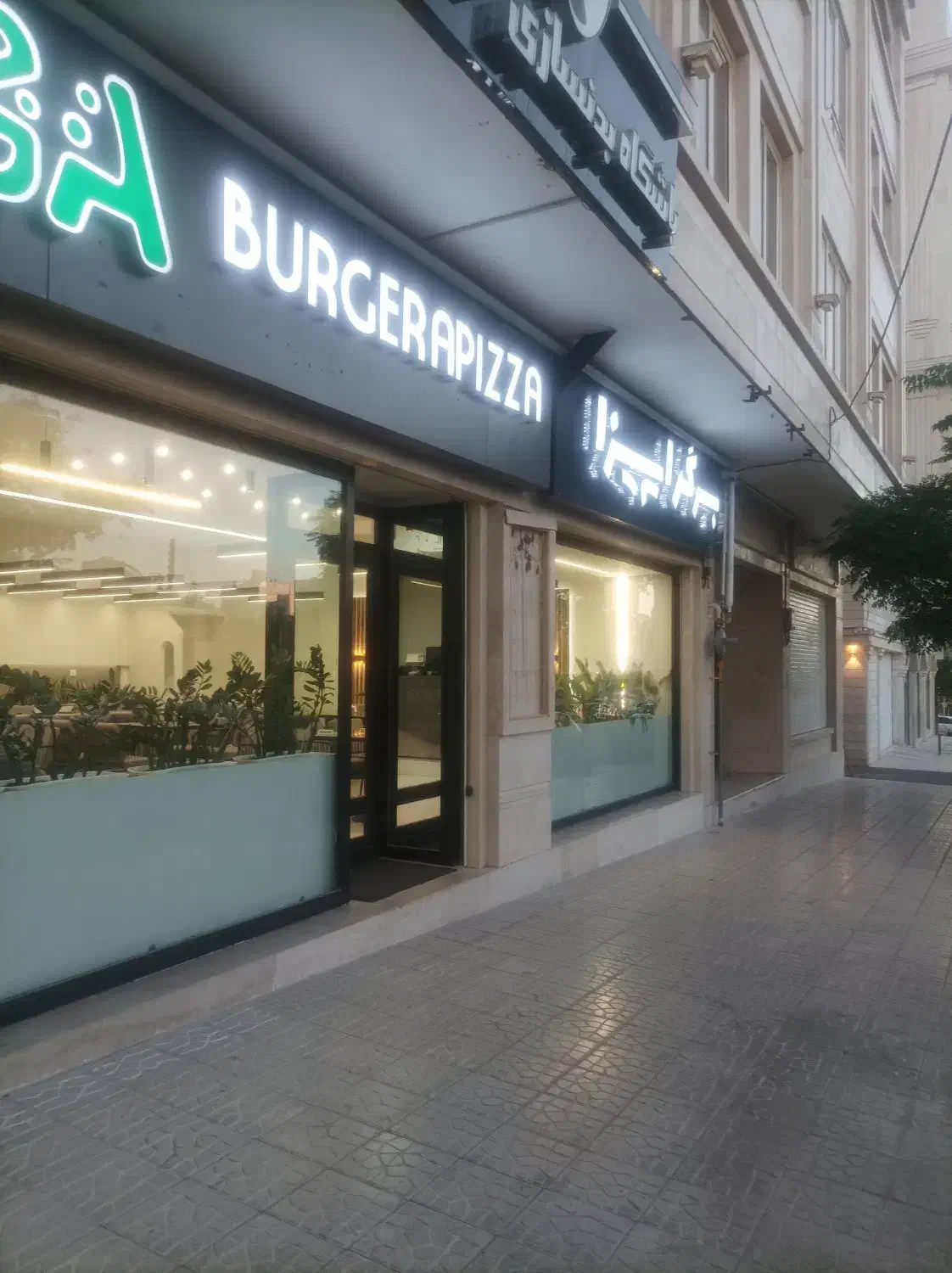 استخدام نیرو حقوق ۱۰ میلیون|استخدام خدمات فروشگاه و رستوران|بیرجند, |دیوار