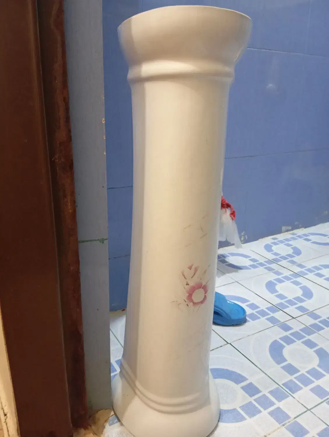 پایه روشویی در حد نو|لوازم سرویس بهداشتی|بندر کنگان, |دیوار