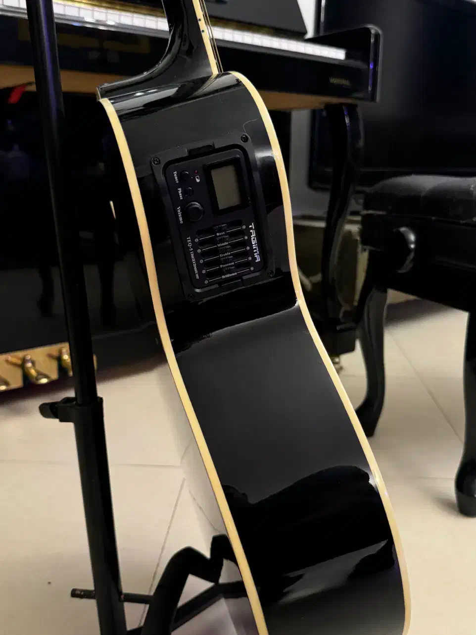 گیتار اکوستیک تاگیما دالاس|گیتار، بیس، امپلیفایر|تهران, نیاوران|دیوار