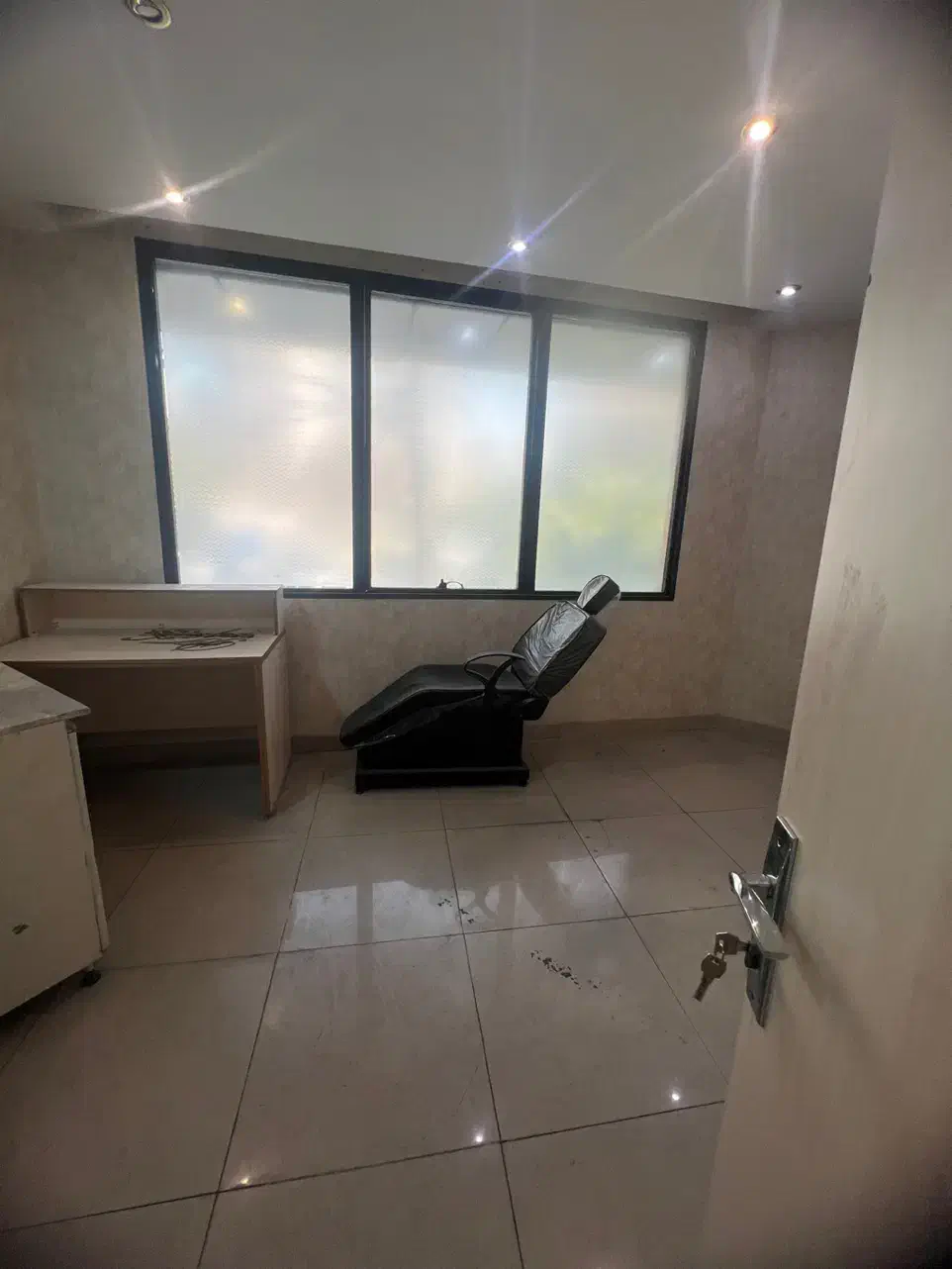 ۶۴متر/ شهر ارا /غرق نور /فول /اداری|اجارهٔ دفتر کار، اتاق اداری، مطب|تهران, شهرآرا|دیوار