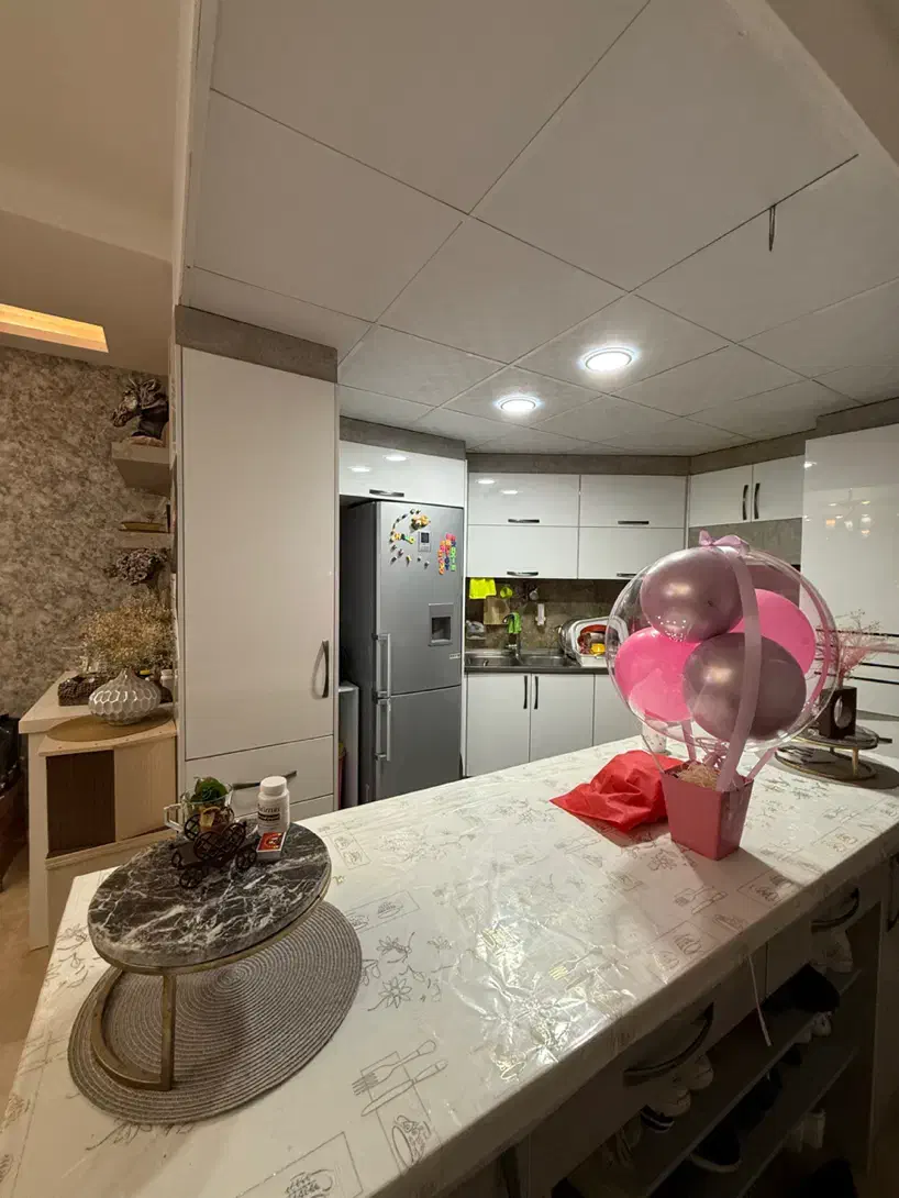 دو خواب/ ۱۱۰ متر/ جنوبی/ تکمیل لوکس/ سپاه شمالی|فروش آپارتمان|شیراز, لاله|دیوار