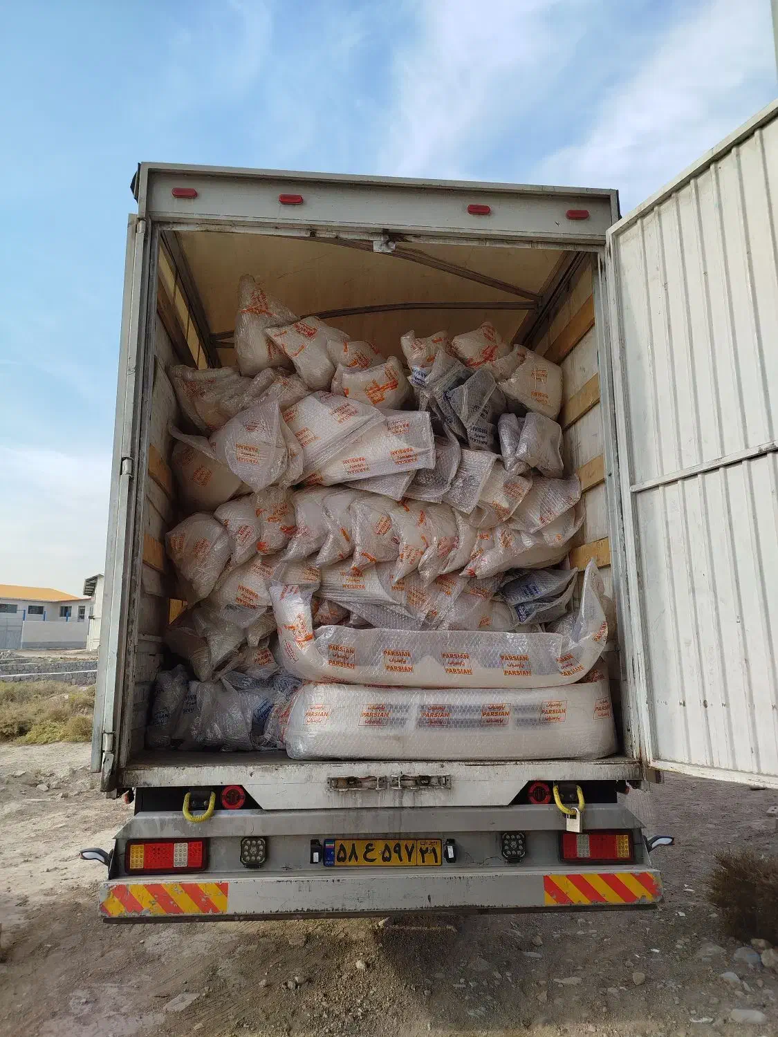 سپر رنگی پژو 405 کوئیک 206 پرشیا 111 تیبا 132|قطعات یدکی و لوازم جانبی|تبریز, |دیوار