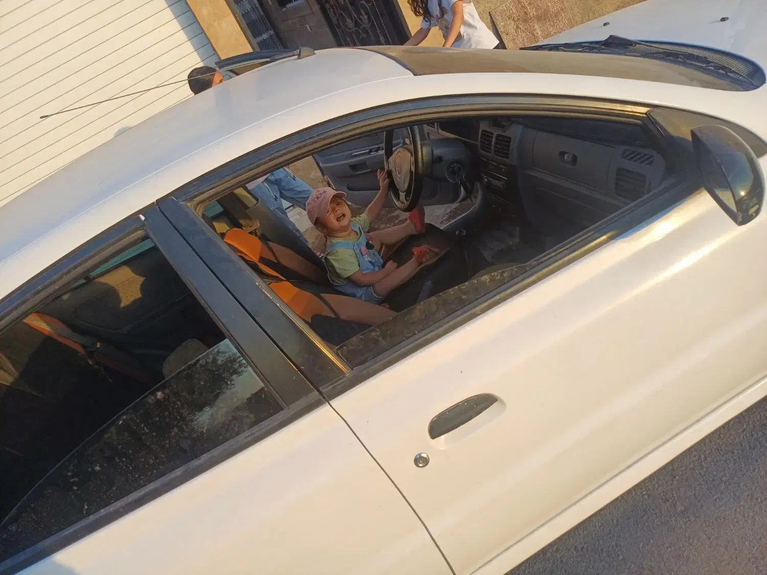 ریو مدل 88 سفید سرسالم|خودرو سواری و وانت|کرج, حسین آباد (اکبر آباد)|دیوار