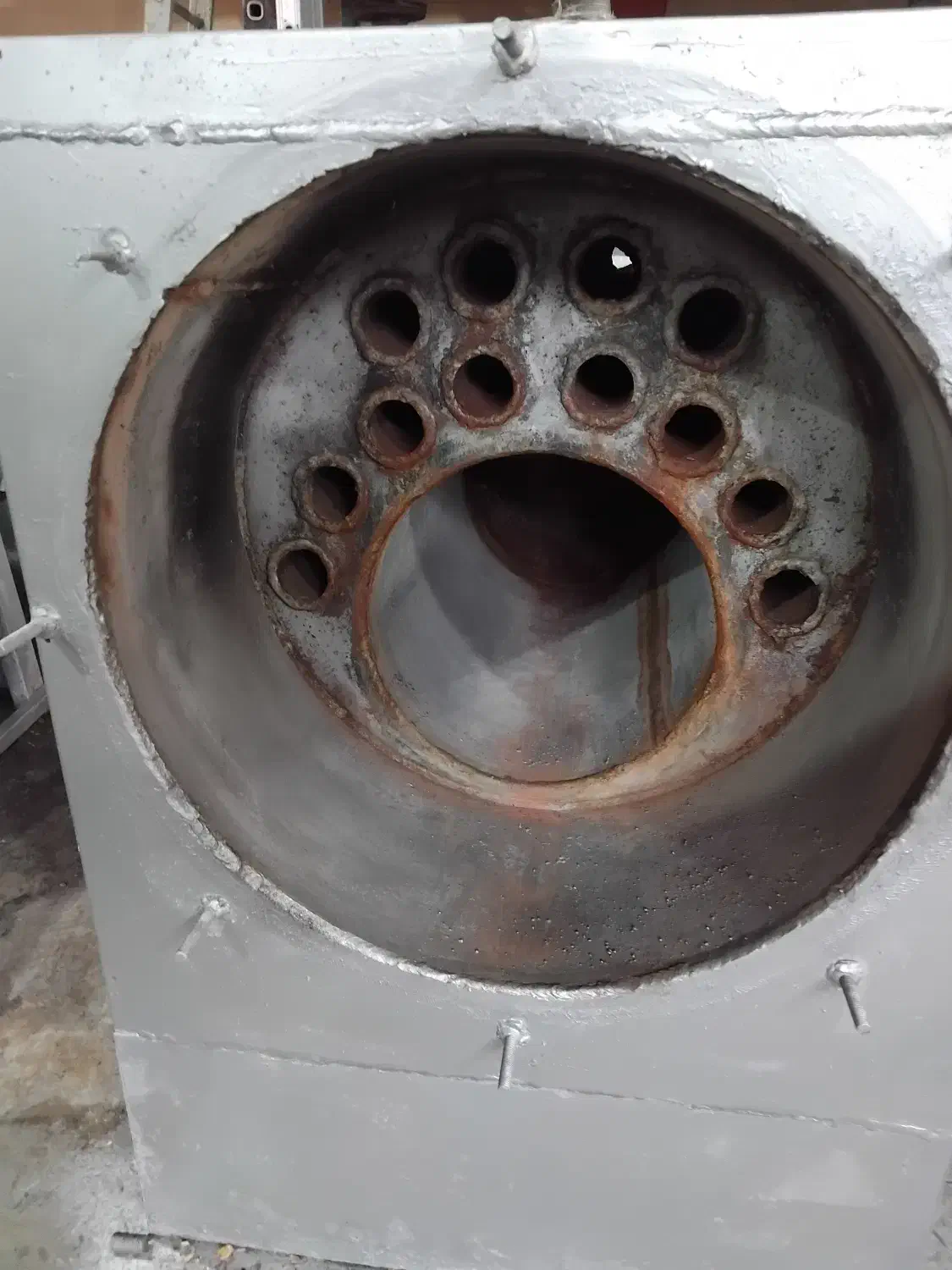 تاسیسات کار وارد به امور برق کولر گازی|استخدام صنعتی، فنی، مهندسی|اندیشه, اندیشه فاز ۱|دیوار