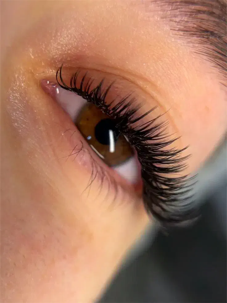 خدمات تخصصی اکستنشن مژه|خدمات آرایشگری و زیبایی|تهران, پرستار|دیوار