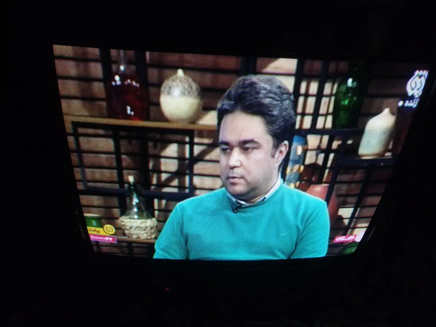 تلویزیون|تلویزیون و پروژکتور|یاسوج, |دیوار