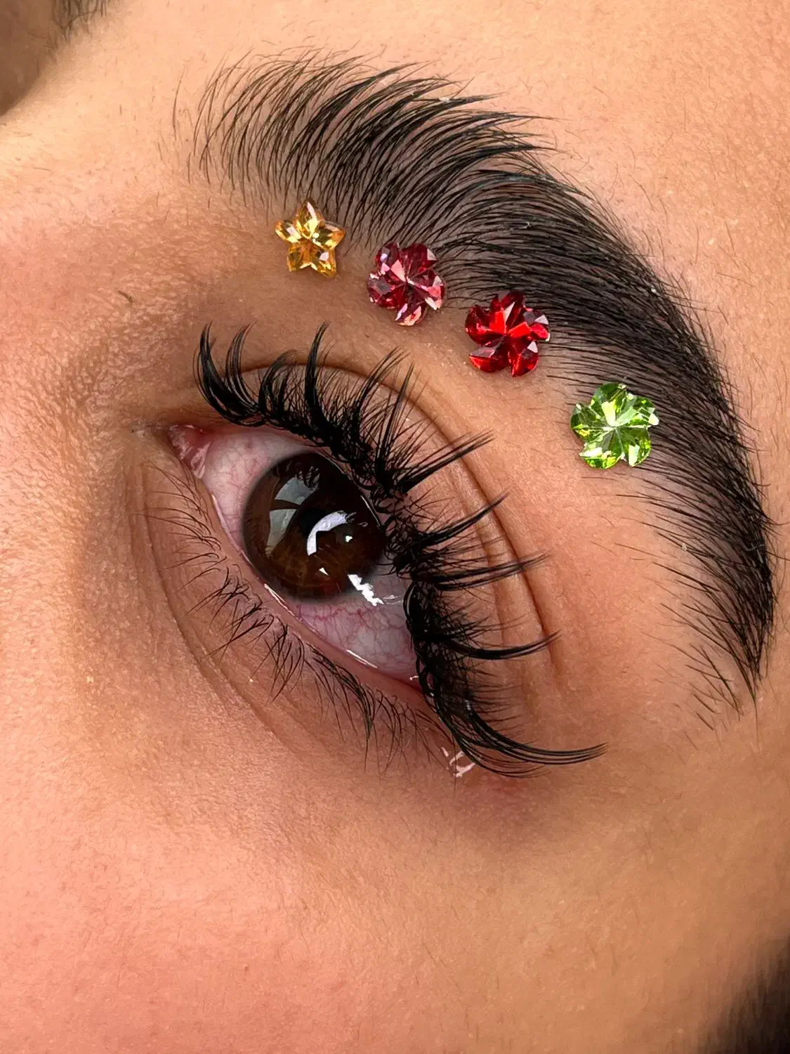 اکستنشن مژه|خدمات آرایشگری و زیبایی|اصفهان, مرداویج|دیوار