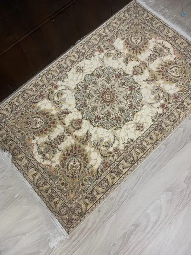 فرش پادری|پادری|تبریز, |دیوار