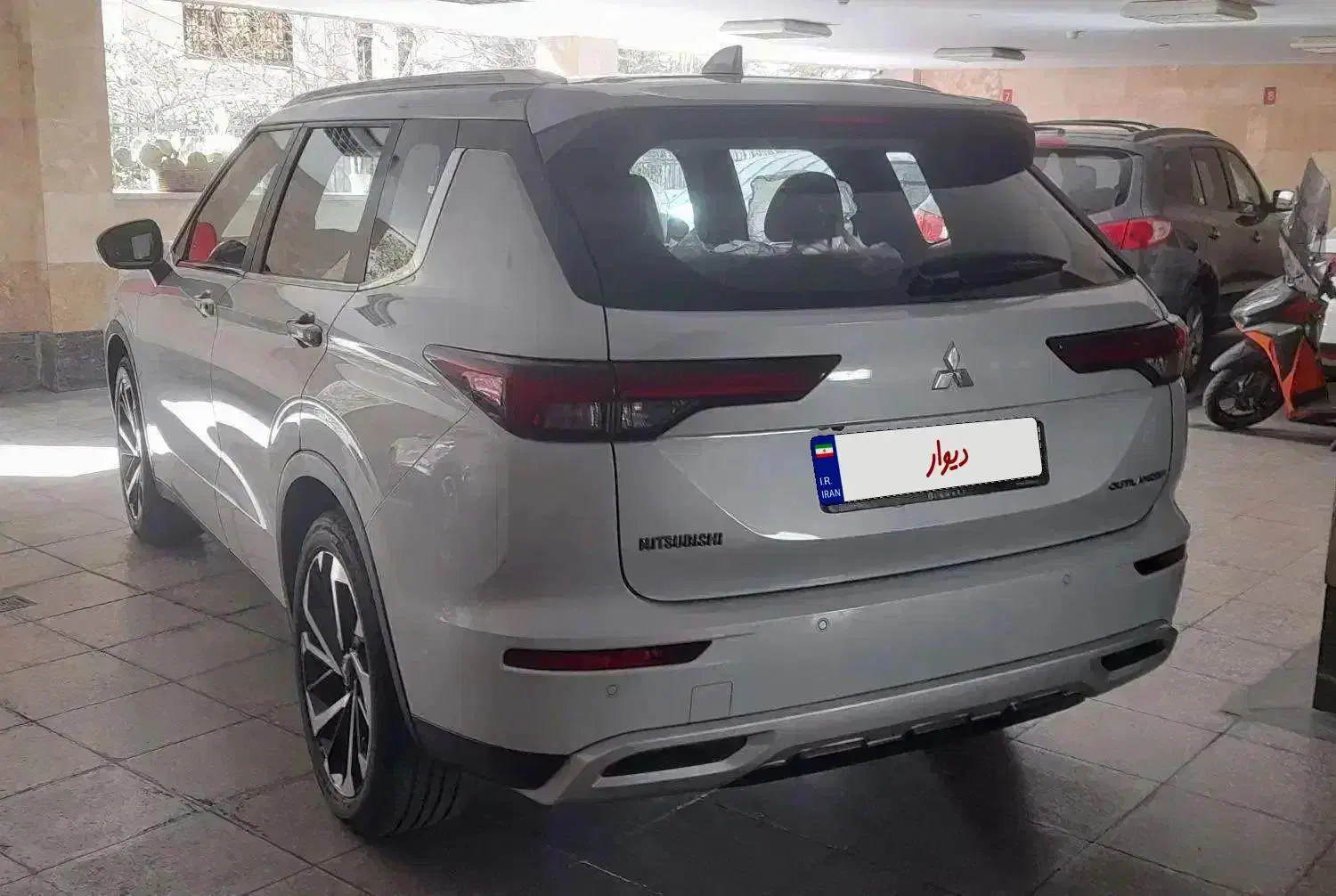 اوتلندر اچ دو دف سفید|خودرو سواری و وانت|تهران, نارمک|دیوار