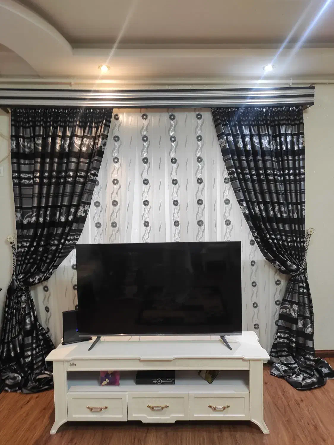 پرده پذیرایی سالم|پرده، رانر، رومیزی|رشت, استادسرا|دیوار