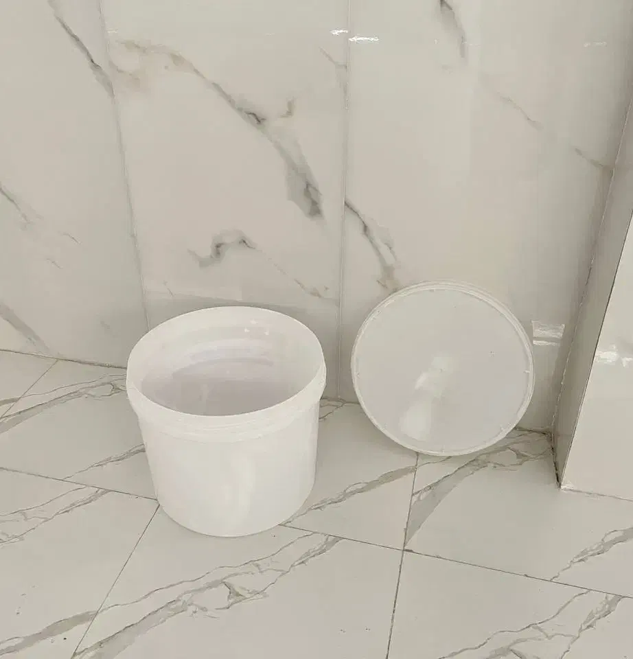 بشکه پلاستیکی در دار|ظروف نگهدارنده، پلاستیکی، یک‌بارمصرف|سیمین شهر, |دیوار