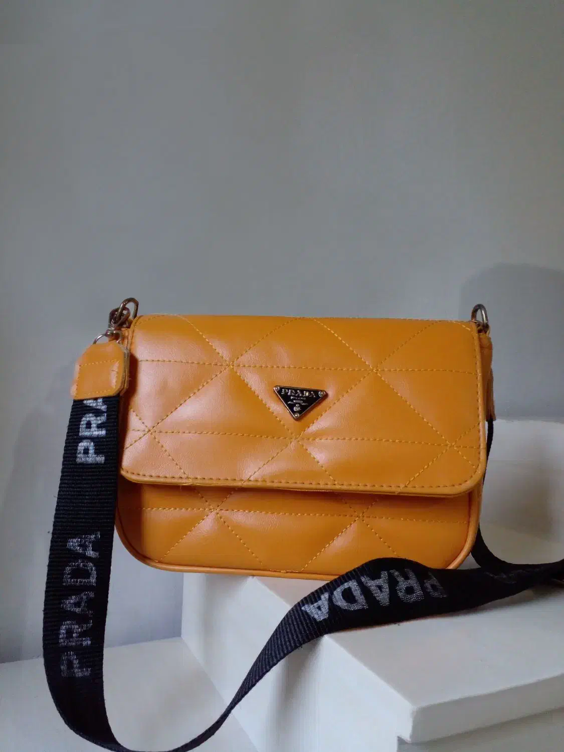 کیف در حد نو و بدون ایراد|کیف، کفش، کمربند|سنقر, |دیوار