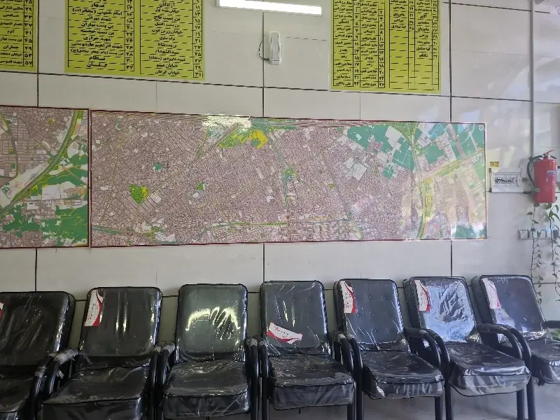 ۶۸متر ویلایی خ لاله جنوبی سنددار درب حیاط ماشین رو, اصفهان
