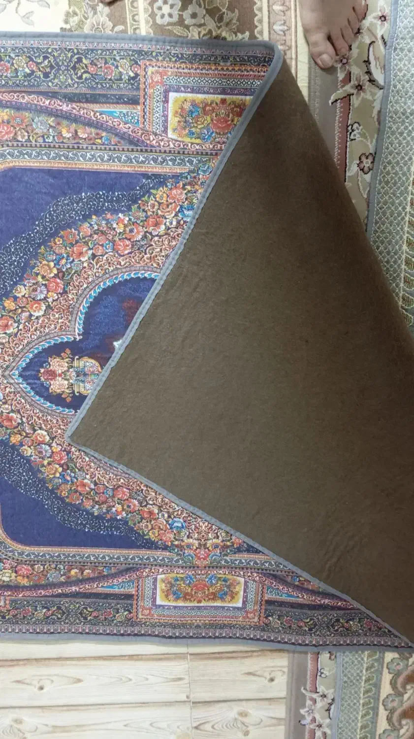 قالیچه خوشرنگ کاملاً نو|فرش|کرج, خرمدشت|دیوار