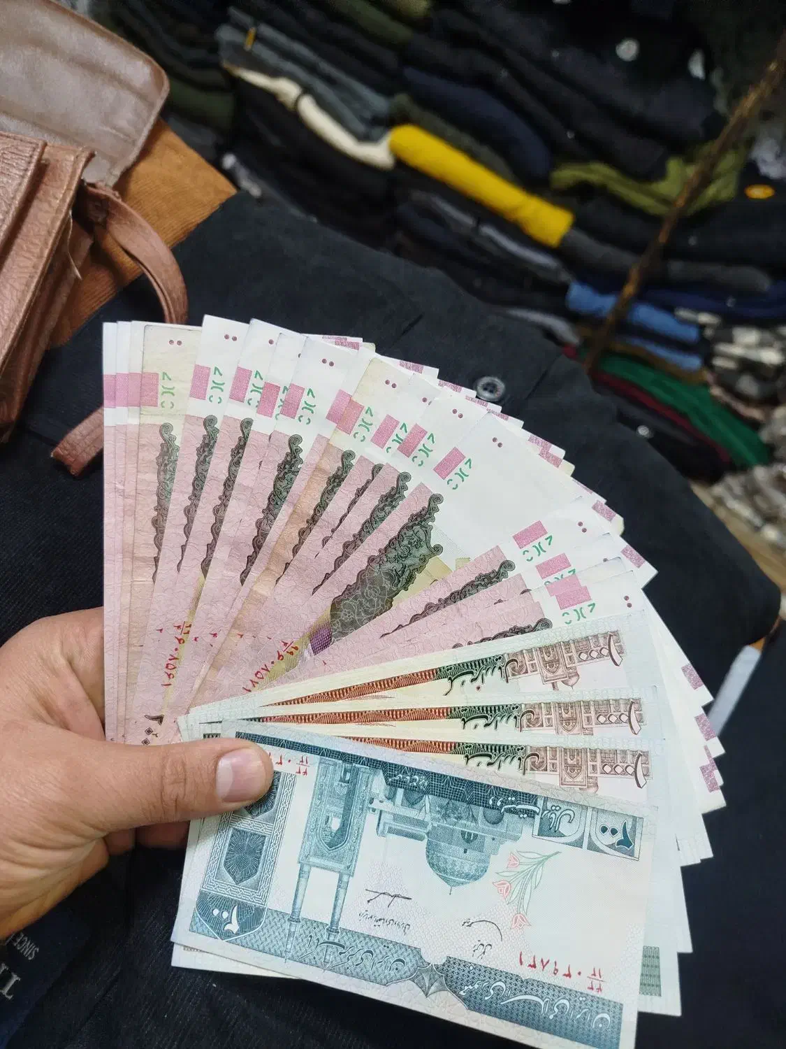 پوله قدیمی تا نخورده کلکسیونی|کلکسیون سکه، تمبر، اسکناس|سقز, |دیوار