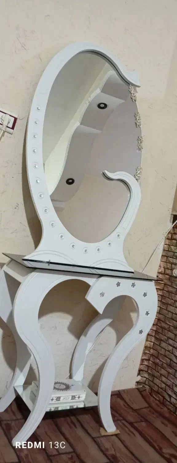 فروشی|بوفه، ویترین، کنسول|انگوران, |دیوار