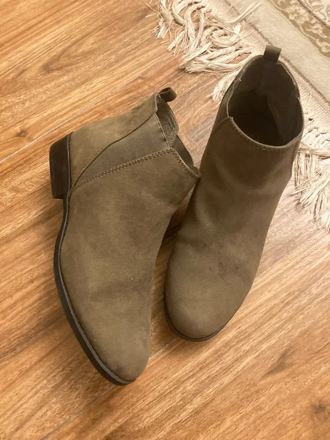 بوت یز ۳۹و ۴۰|کیف، کفش، کمربند|گرمسار, |دیوار