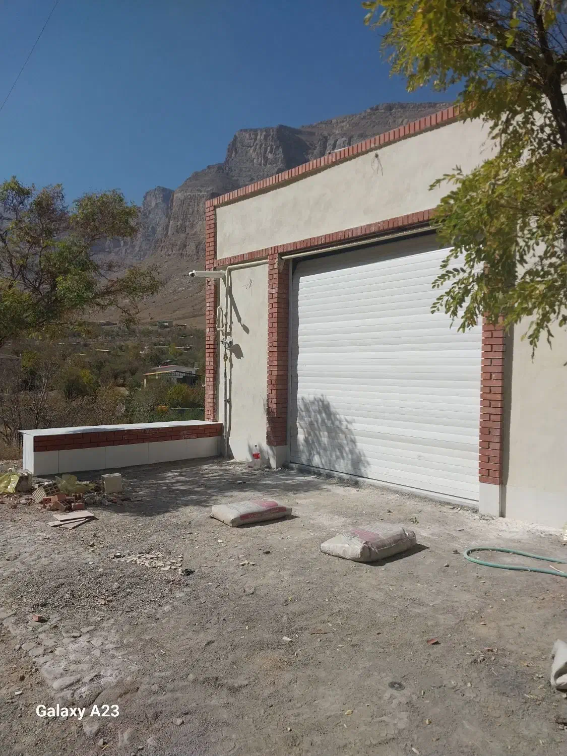 اجاره مغازه بر جاده اصلی دهبالا|اجارهٔ مغازه و غرفه|تفت, |دیوار