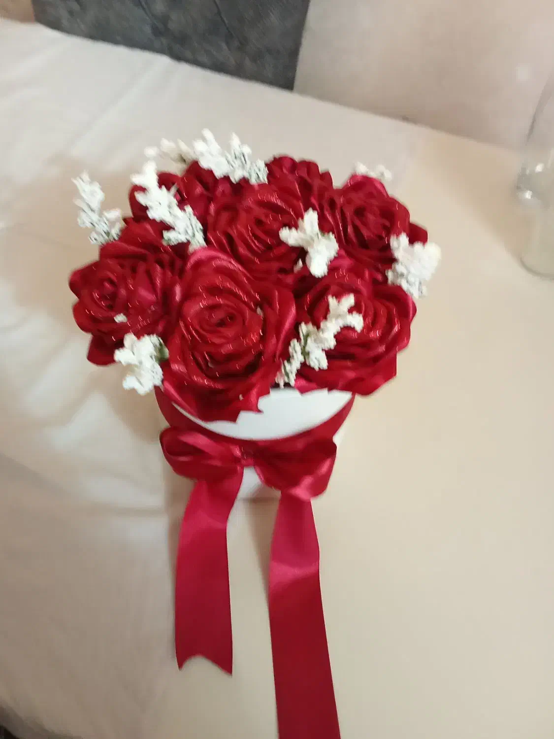 گل های روبانی|گل مصنوعی|خوی, |دیوار