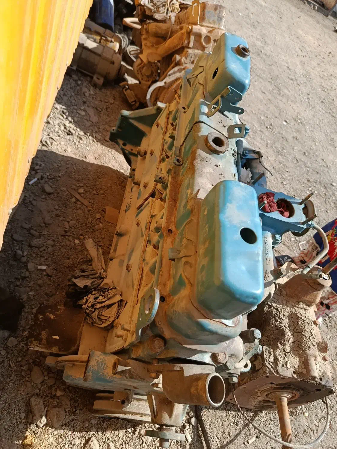 موتور شورلت.موتورنیسان|قطعات یدکی و لوازم جانبی|نجفآباد, شهرک صنعتی نجف آباد|دیوار