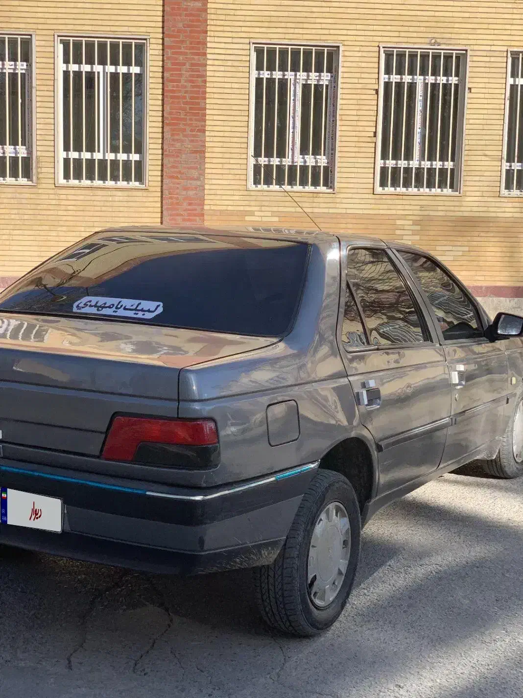 پژو ۴۰۵|خودرو سواری و وانت|بروجرد, |دیوار